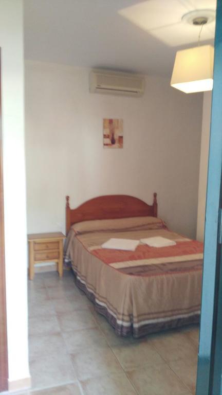 Hostal Las Parcelas Conil De La Frontera Exterior photo