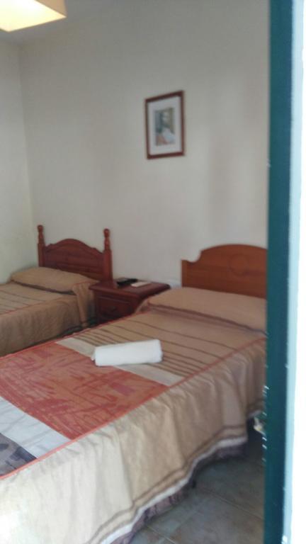 Hostal Las Parcelas Conil De La Frontera Exterior photo